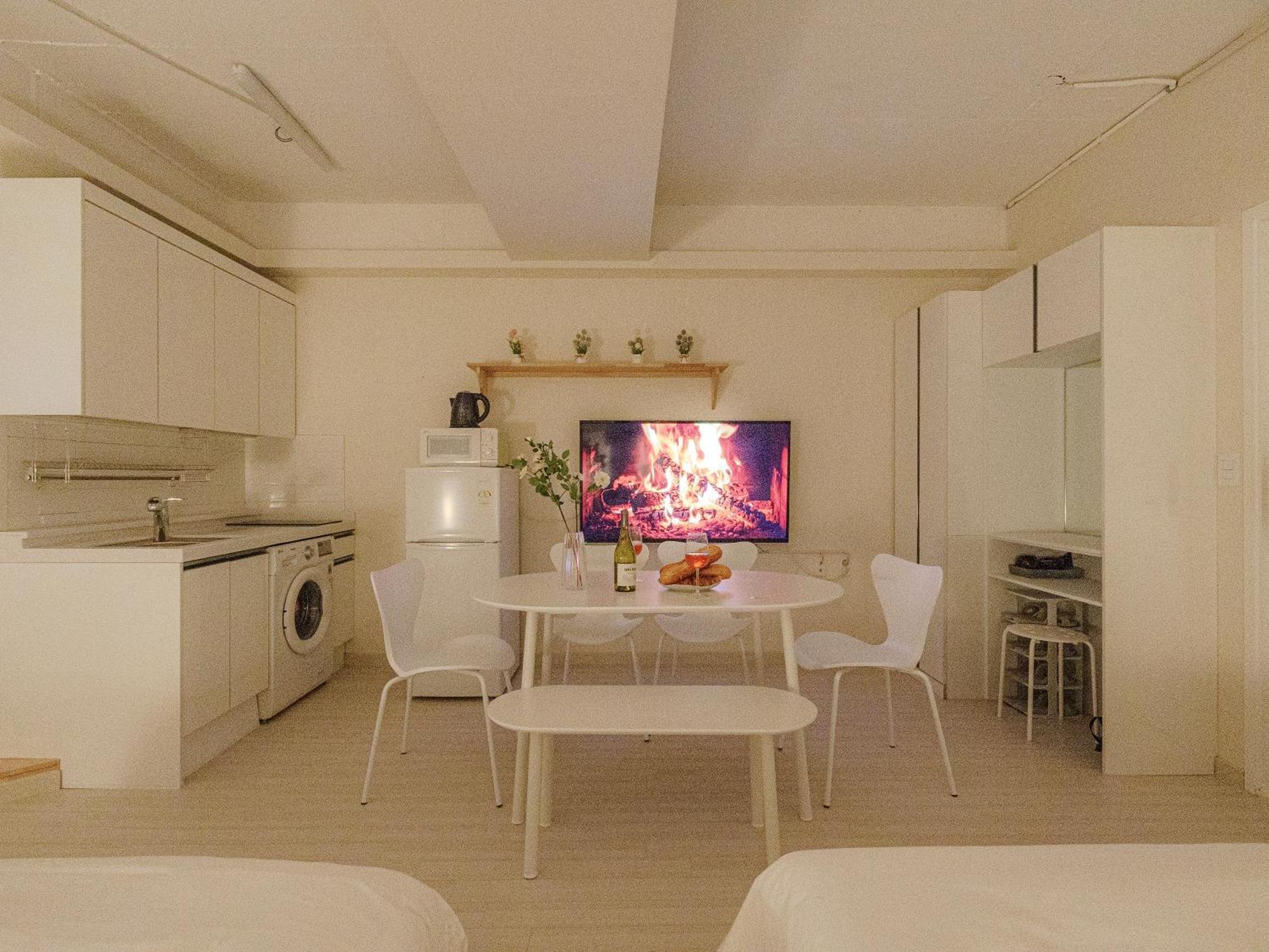 Dk House Apartment Сеул Екстериор снимка